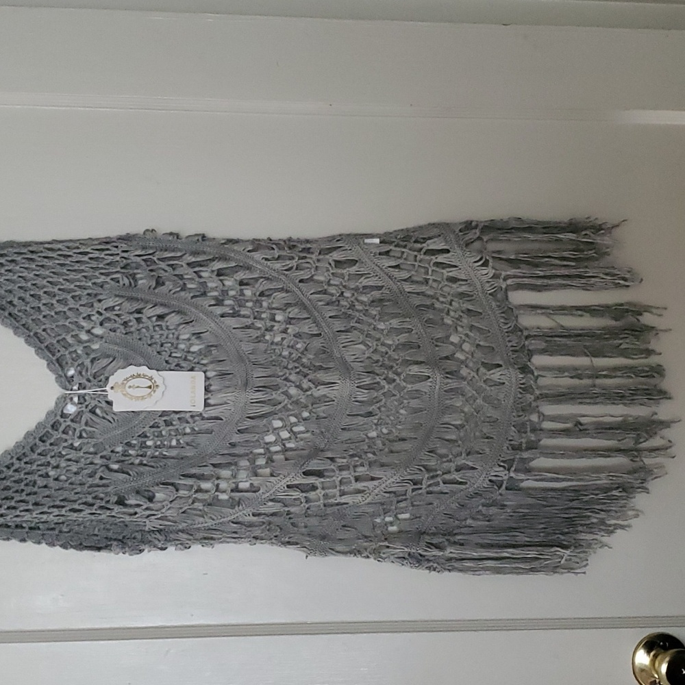 NWT Beach grey knit coverup - Picture 6 of 6